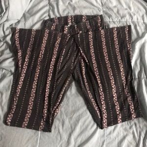 Floral pattern wide leg pants